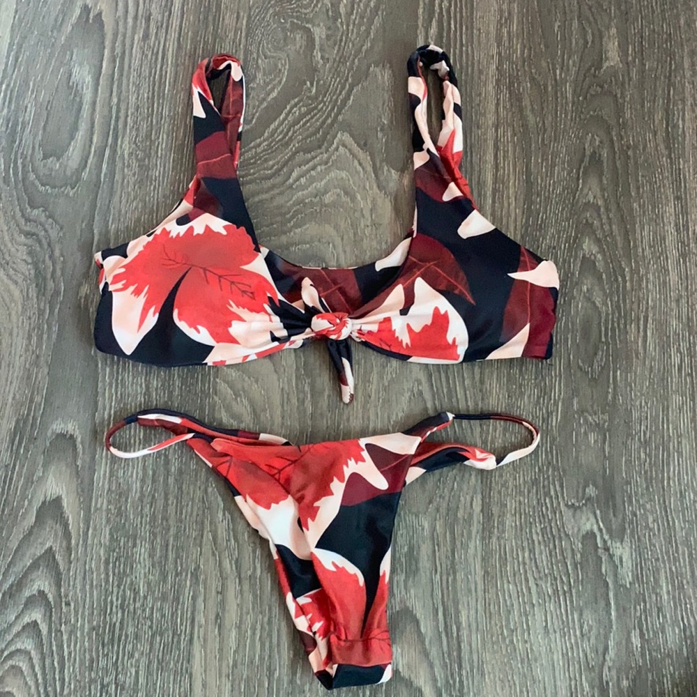 ❌ SOLD❌ Bikini Set